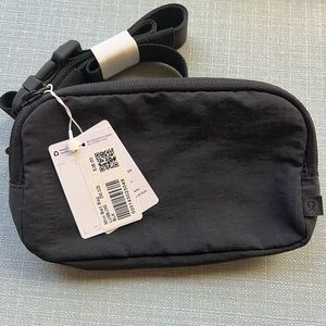 Lululemon Mini Belt Bag